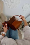 Сумка кожаная женская кросс-боди, Arion оранжево-коричневая 110085-orange-brown фото 5