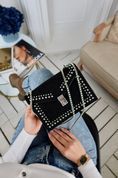 Сумка жіноча крос-боді з срібною фурнітурою, Milan Crystal, Чорна 110005 фото 6