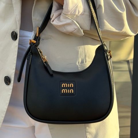 Жіноча класична модель сумочка багет, Polerios, чорна 110206-black фото
